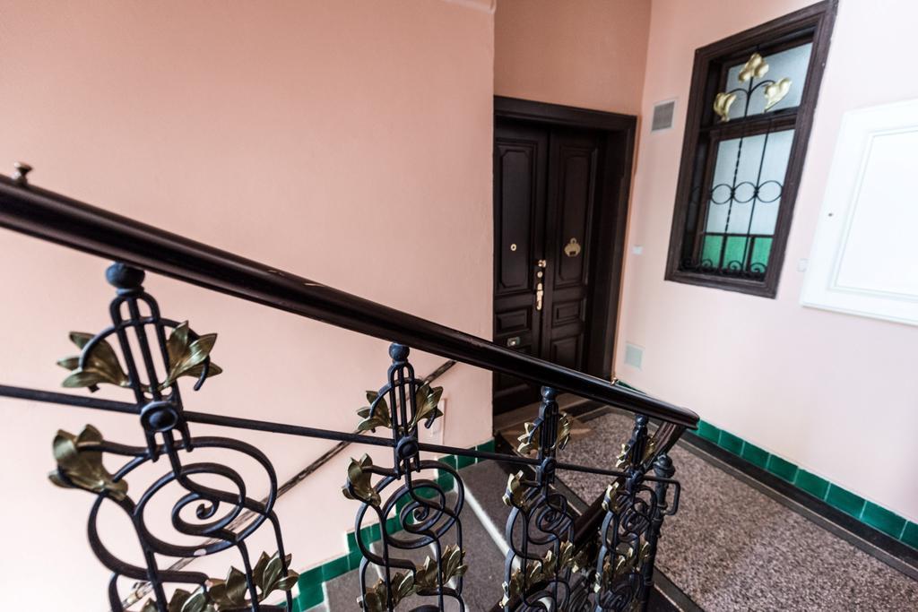 Modern Apartment Riegrovy Sady Прага Екстериор снимка