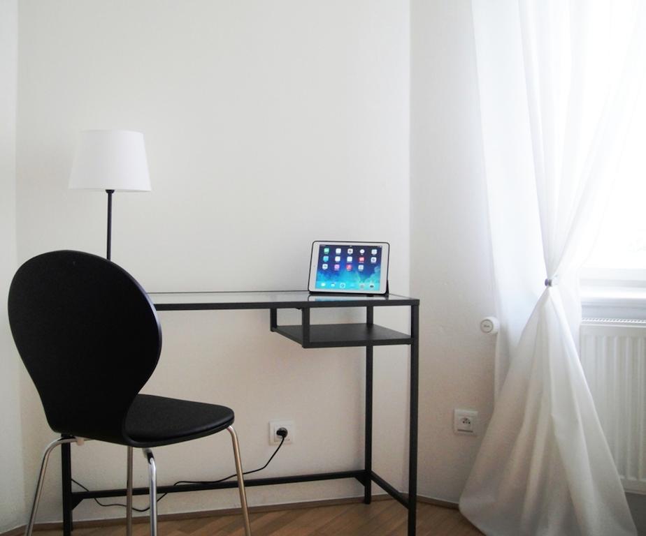 Modern Apartment Riegrovy Sady Прага Екстериор снимка